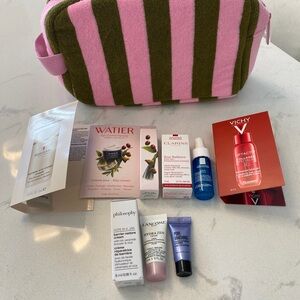 【Brand New】Skincare Sample Bundle with Cosmetic Bag